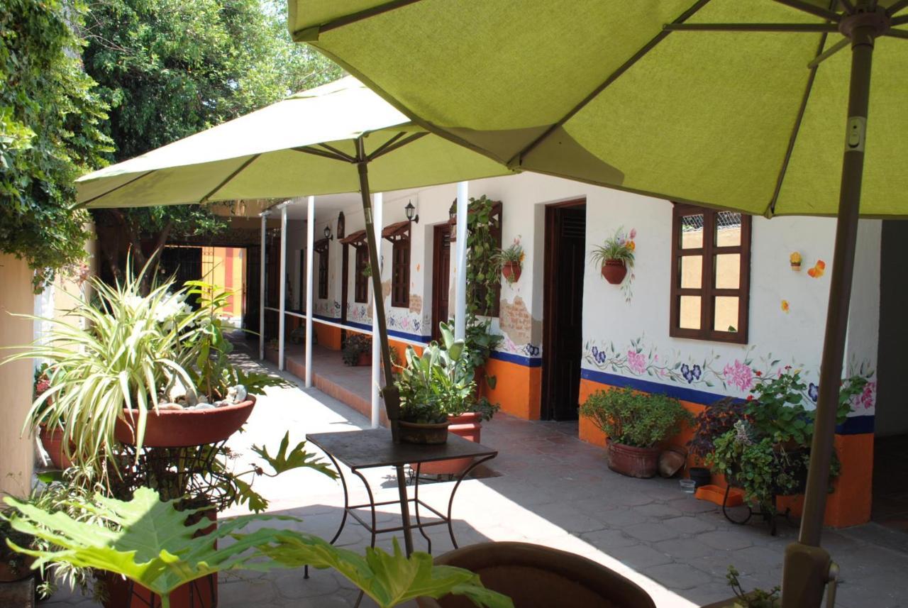 La Hacienda Tlaquepaque Hotel Bagian luar foto